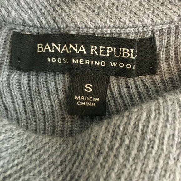 Banana Republic Sweater Womens Sz S Gray Merino Wool Knit Cold Shoulder Ribbed - Picture 5 of 7